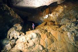Underground Euskadi: caver for a day